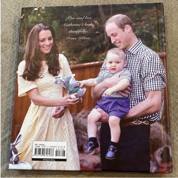 Hardback Book Will & Kate A Royal Family History England Prince William Photos - Picture 3 of 16